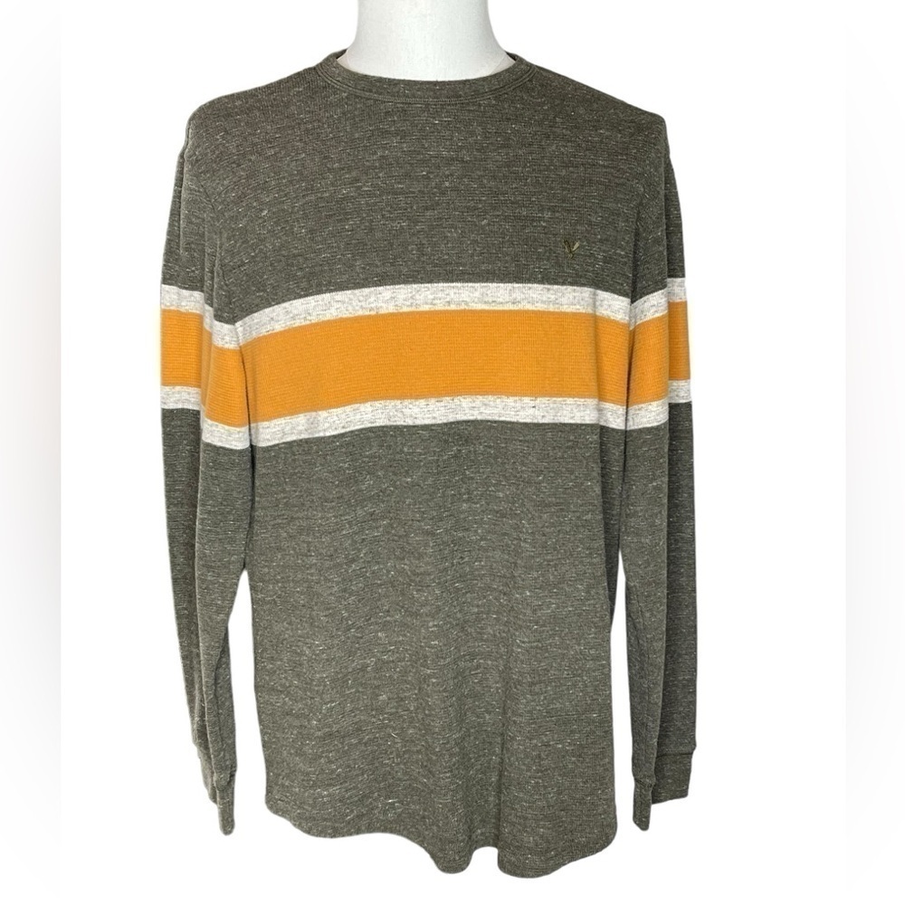 American Eagle Outfitters Waffle Knit Crew Neckline Y2K inspired sweater Large